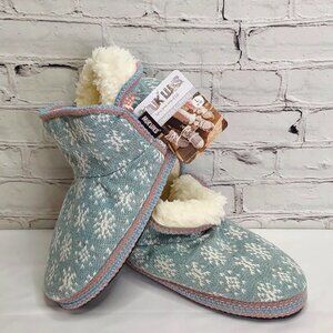 'MUK-LUKS' FUZZY SLIP-ON 'SNOW~BUNNY' SLIPPERS